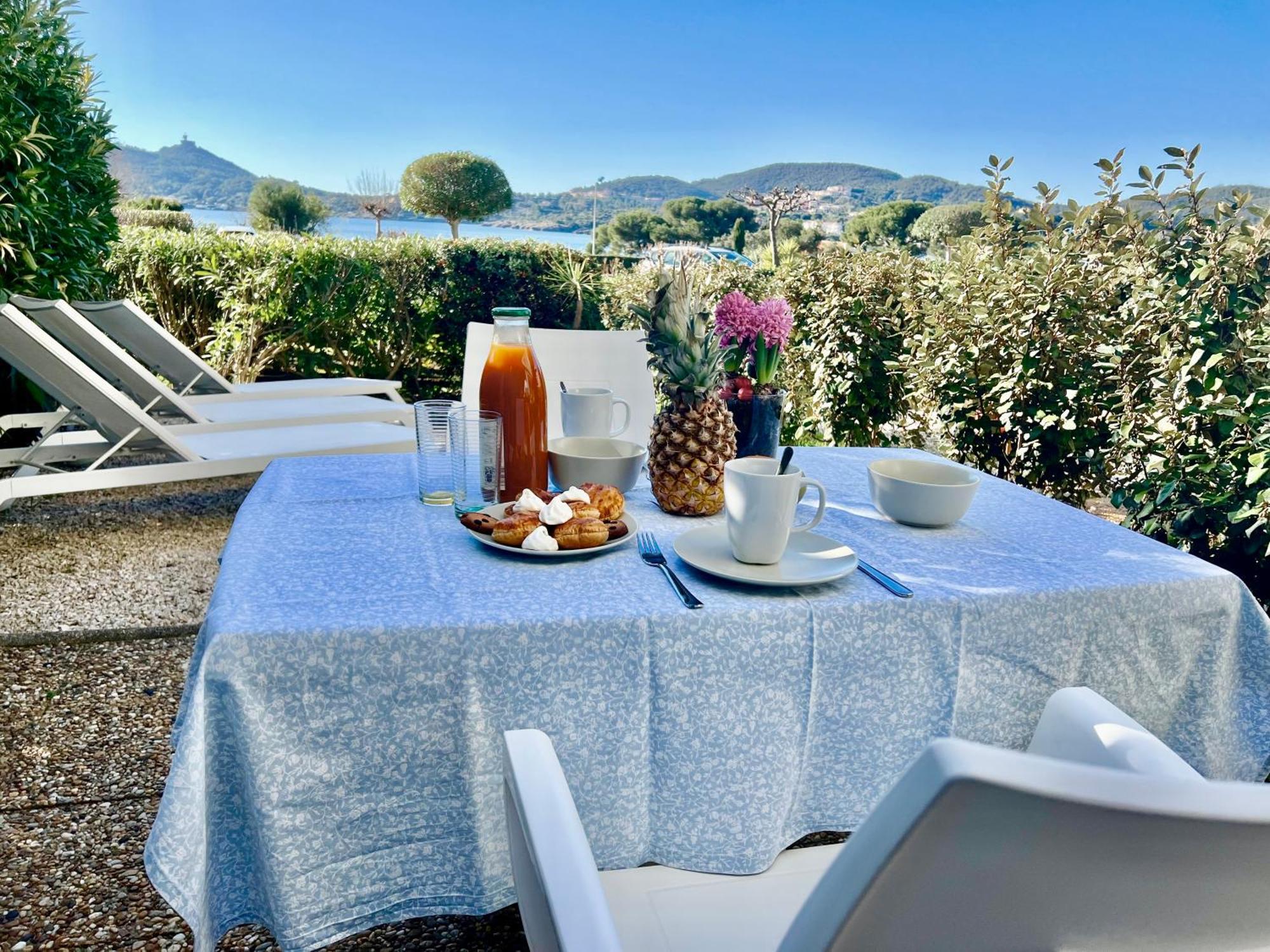 Studio Climatise Vue Mer A Proximite De La Plage Saint-Raphaël 外观 照片